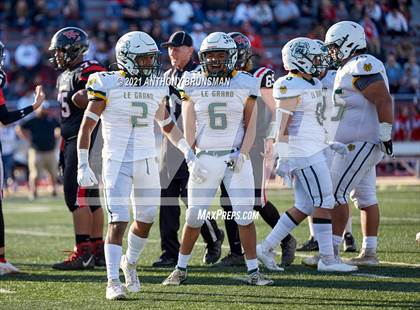 Thumbnail 3 in Woodland Christian vs. Le Grand (CIF SJS D7 Final) photogallery.
