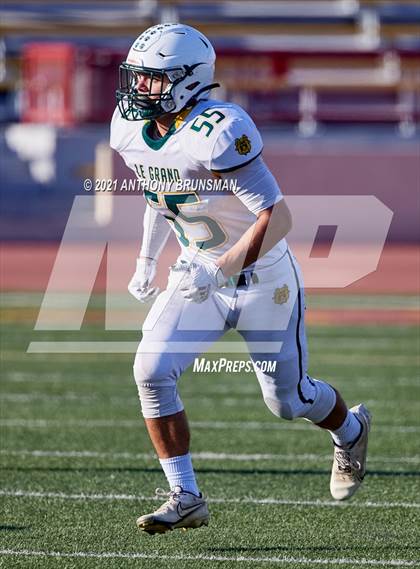 Thumbnail 2 in Woodland Christian vs. Le Grand (CIF SJS D7 Final) photogallery.
