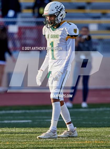 Thumbnail 1 in Woodland Christian vs. Le Grand (CIF SJS D7 Final) photogallery.