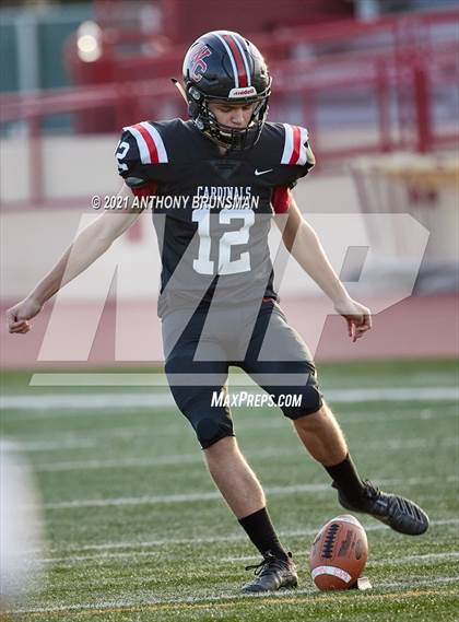 Thumbnail 2 in Woodland Christian vs. Le Grand (CIF SJS D7 Final) photogallery.