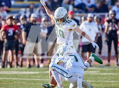 Thumbnail 2 in Woodland Christian vs. Le Grand (CIF SJS D7 Final) photogallery.
