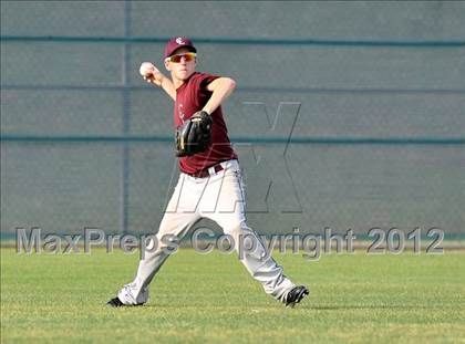 Thumbnail 1 in Colbert @ Krum photogallery.