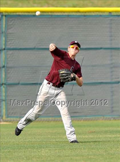 Thumbnail 1 in Colbert @ Krum photogallery.