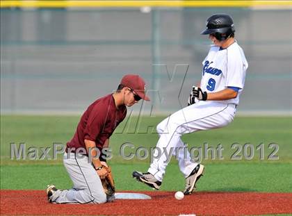 Thumbnail 1 in Colbert @ Krum photogallery.