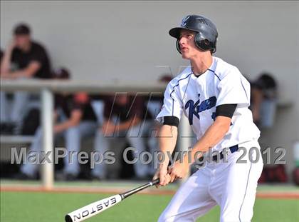 Thumbnail 3 in Colbert @ Krum photogallery.