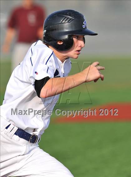 Thumbnail 3 in Colbert @ Krum photogallery.