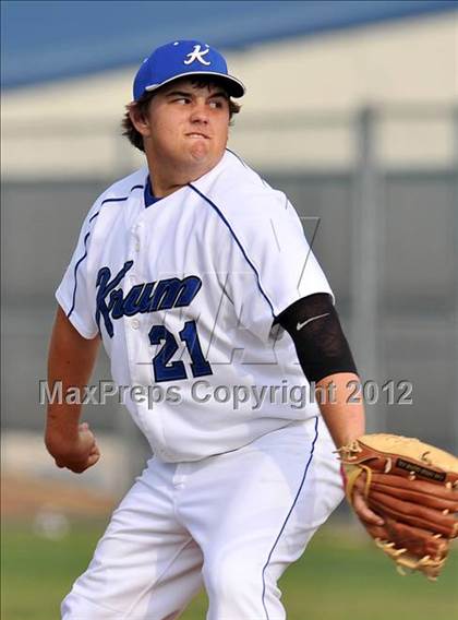 Thumbnail 2 in Colbert @ Krum photogallery.