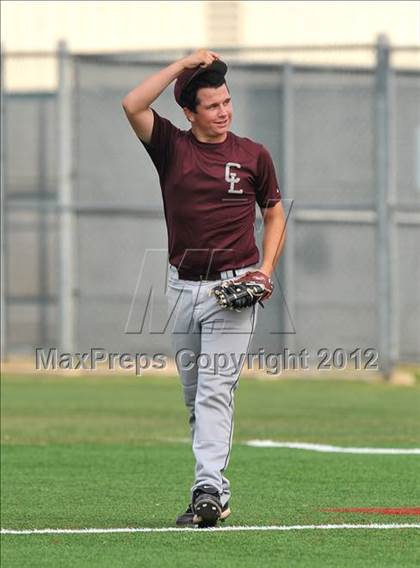Thumbnail 1 in Colbert @ Krum photogallery.