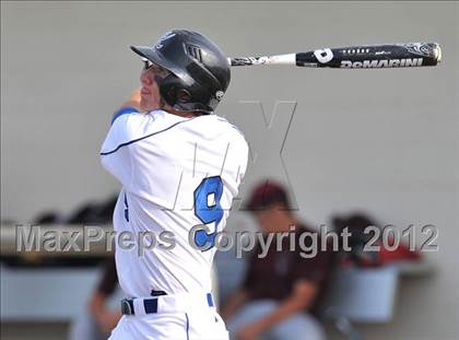 Thumbnail 1 in Colbert @ Krum photogallery.