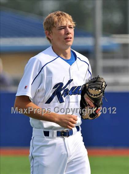 Thumbnail 2 in Colbert @ Krum photogallery.