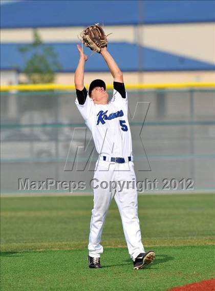 Thumbnail 1 in Colbert @ Krum photogallery.