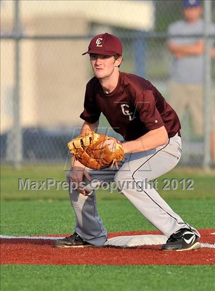 Thumbnail 1 in Colbert @ Krum photogallery.