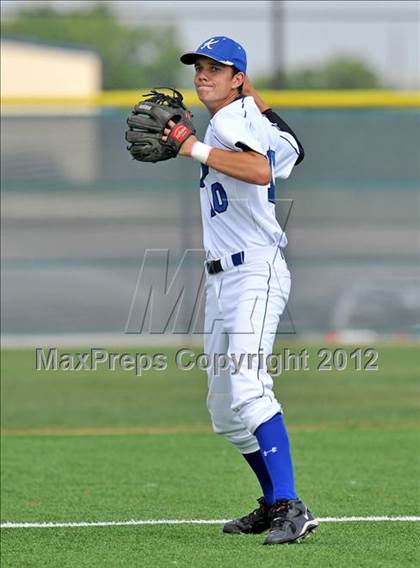 Thumbnail 1 in Colbert @ Krum photogallery.