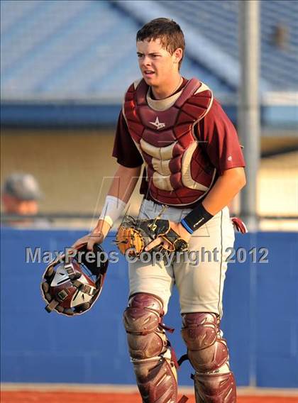 Thumbnail 2 in Colbert @ Krum photogallery.