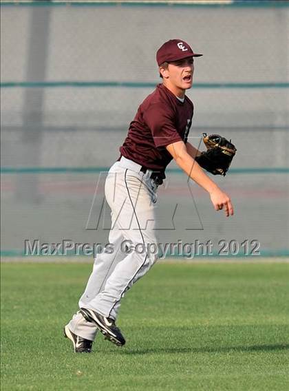 Thumbnail 3 in Colbert @ Krum photogallery.