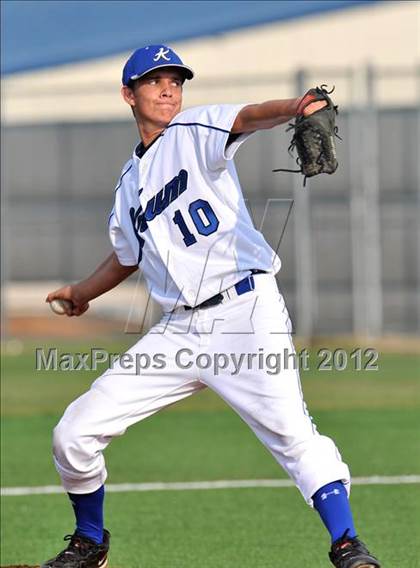 Thumbnail 2 in Colbert @ Krum photogallery.