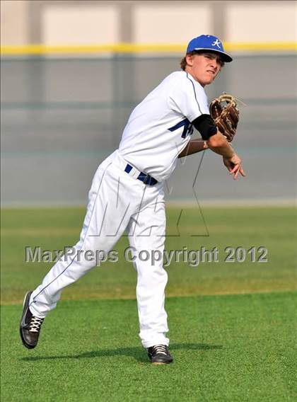 Thumbnail 3 in Colbert @ Krum photogallery.