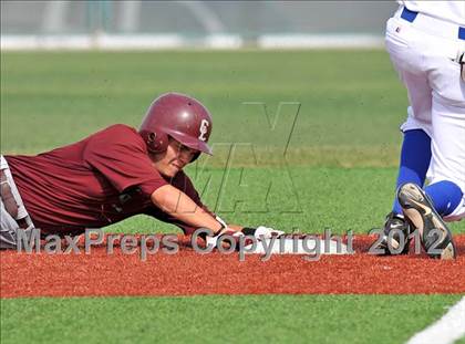 Thumbnail 1 in Colbert @ Krum photogallery.