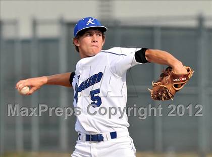 Thumbnail 3 in Colbert @ Krum photogallery.