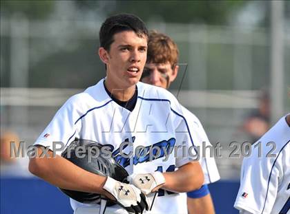 Thumbnail 2 in Colbert @ Krum photogallery.