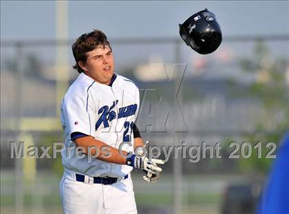 Thumbnail 2 in Colbert @ Krum photogallery.