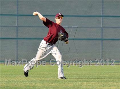 Thumbnail 2 in Colbert @ Krum photogallery.