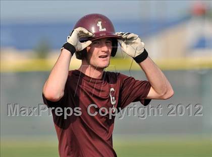 Thumbnail 1 in Colbert @ Krum photogallery.