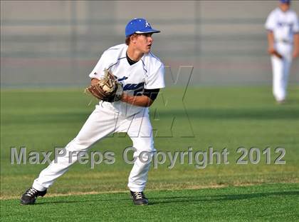 Thumbnail 2 in Colbert @ Krum photogallery.