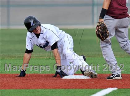 Thumbnail 3 in Colbert @ Krum photogallery.
