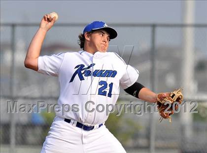 Thumbnail 1 in Colbert @ Krum photogallery.
