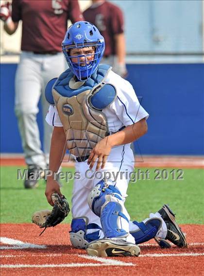 Thumbnail 2 in Colbert @ Krum photogallery.