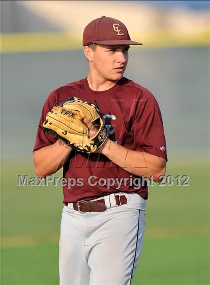 Thumbnail 3 in Colbert @ Krum photogallery.