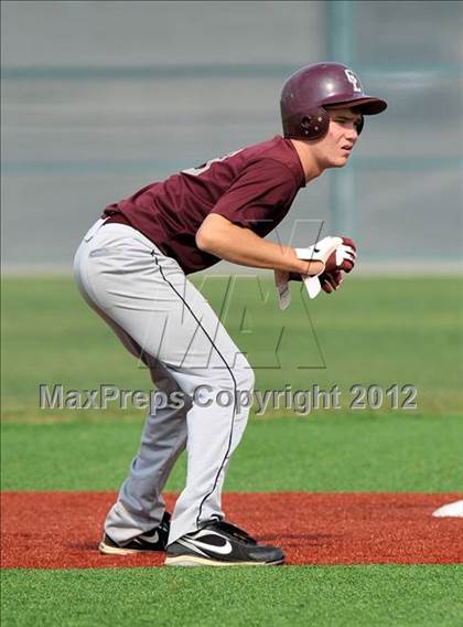 Thumbnail 3 in Colbert @ Krum photogallery.