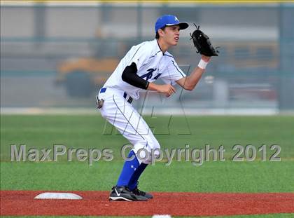 Thumbnail 2 in Colbert @ Krum photogallery.