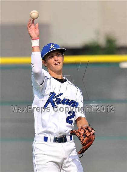 Thumbnail 2 in Colbert @ Krum photogallery.