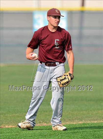 Thumbnail 3 in Colbert @ Krum photogallery.