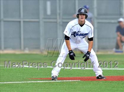 Thumbnail 3 in Colbert @ Krum photogallery.
