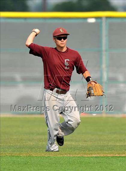 Thumbnail 3 in Colbert @ Krum photogallery.