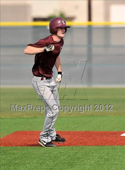 Thumbnail 1 in Colbert @ Krum photogallery.