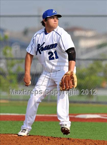 Thumbnail 1 in Colbert @ Krum photogallery.