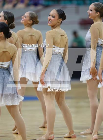 Thumbnail 1 in Mountain Vista (CHSAA 5A State Spirit Championships) photogallery.