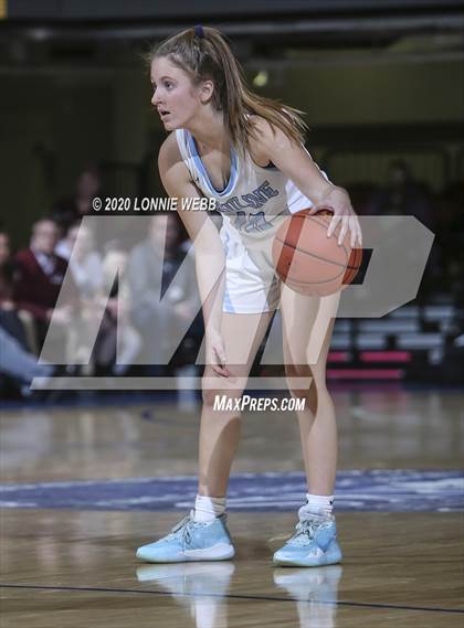 Thumbnail 2 in Ursuline vs. Albertus Magnus (Section 1 Class AA Semifinal) photogallery.
