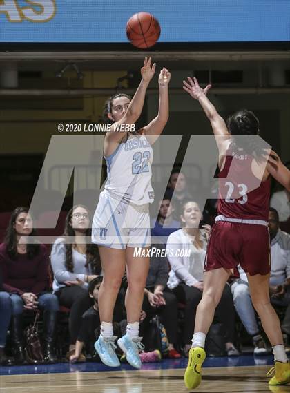 Thumbnail 2 in Ursuline vs. Albertus Magnus (Section 1 Class AA Semifinal) photogallery.