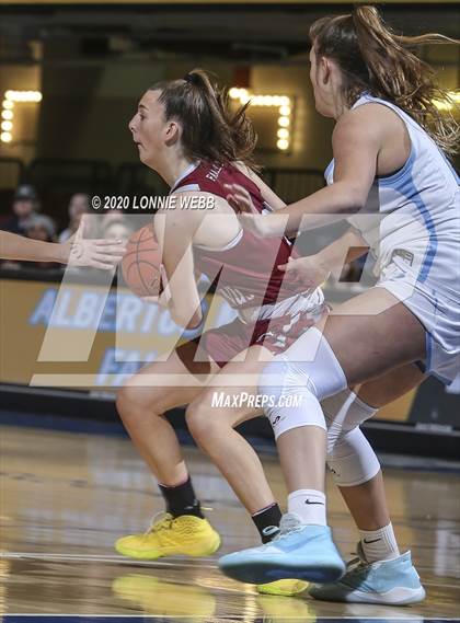 Thumbnail 3 in Ursuline vs. Albertus Magnus (Section 1 Class AA Semifinal) photogallery.