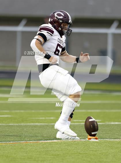 Thumbnail 2 in Grand Saline vs Cooper photogallery.