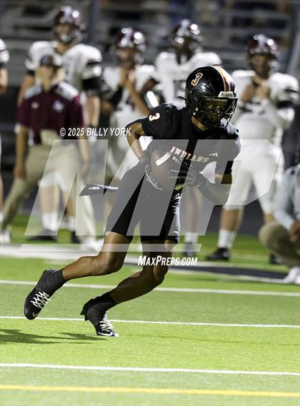 Thumbnail 2 in Grand Saline vs Cooper photogallery.