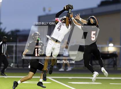 Thumbnail 2 in Grand Saline vs Cooper photogallery.