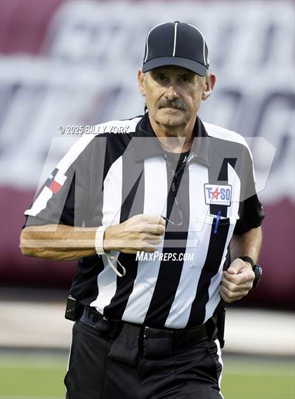 Thumbnail 1 in Grand Saline vs Cooper photogallery.