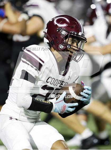 Thumbnail 2 in Grand Saline vs Cooper photogallery.