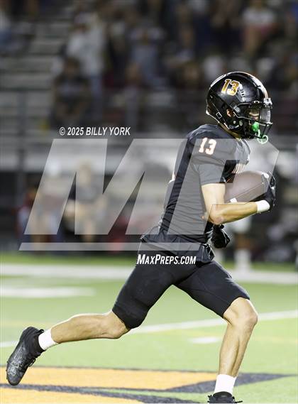 Thumbnail 1 in Grand Saline vs Cooper photogallery.